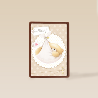 een babybeer in doek