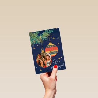 fotokaart voor kerst met kerstballen