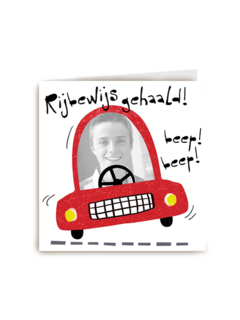 fotokaart rijbewijs rode auto