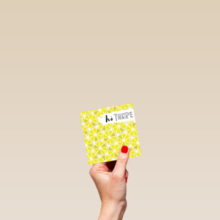 summervibes kaart met de tekst hi there