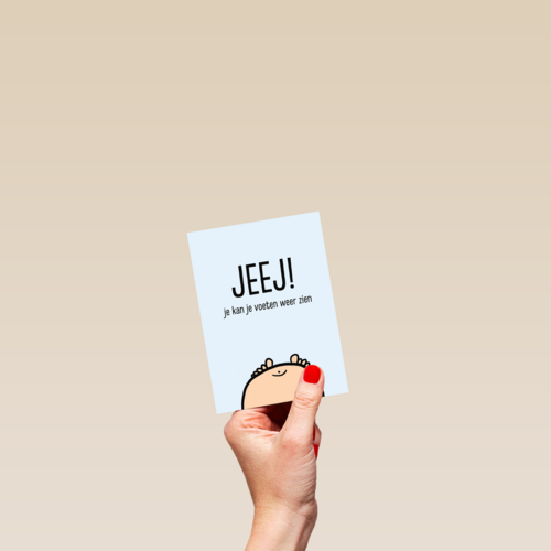 jeej je kan je voeten weer zien zoon