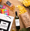 Tony Chocolonely Proost Borrelpakket in Geschenktas