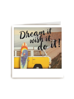 restyle reizen kaart met de quote dream it wish it do it