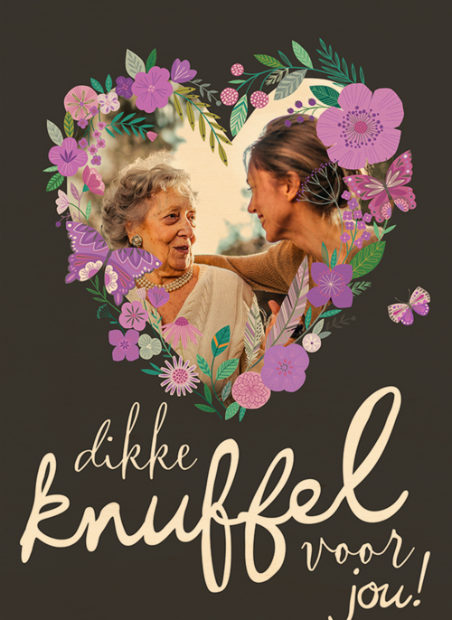 moederdag fotokaart dikke knuffel voor jou bloemen hart