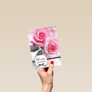 twee roze rozen 60 jaar getrouwd